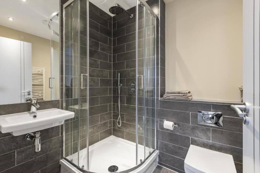 Belfast City Centre, Sleeps 6 Dış mekan fotoğraf