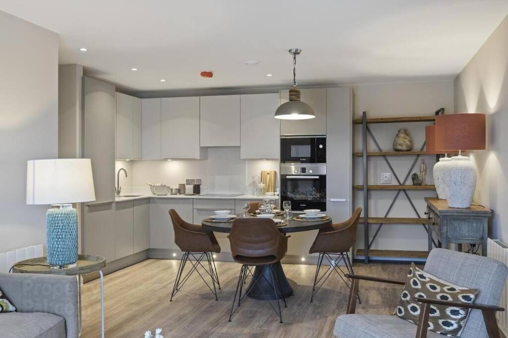 Belfast City Centre, Sleeps 6 Dış mekan fotoğraf